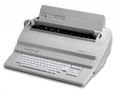 BROTHER TYPEWRITER EM701